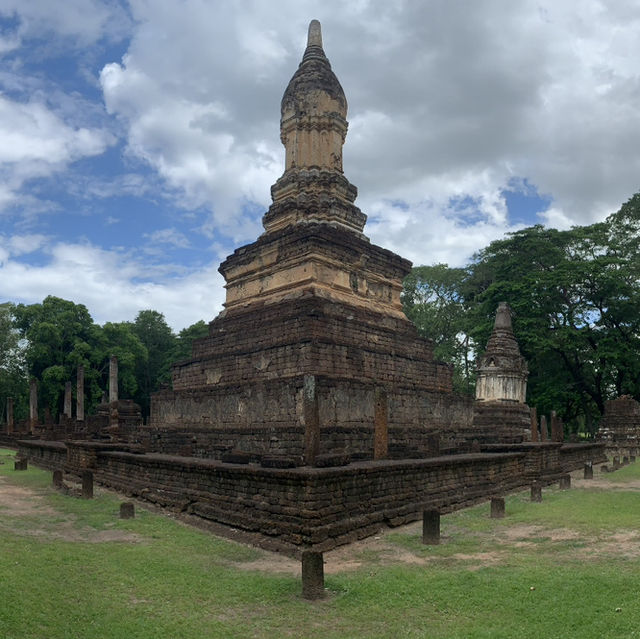 วัดนางพญา