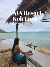 NAIA Resort Koh Larn ทะเล สระว่ายน้ำ บรรจบกัน