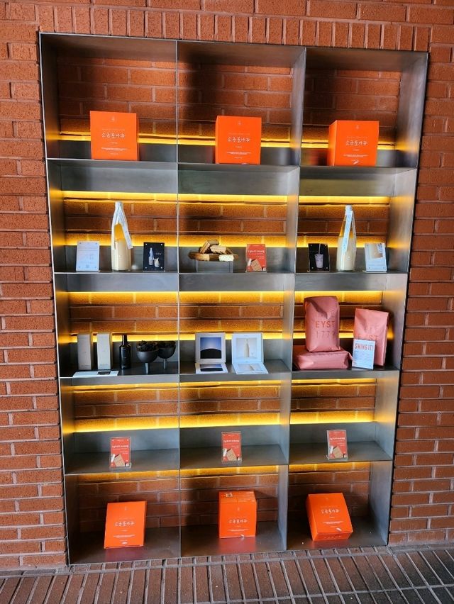 혼자여행 추천: 전통과 현대의 만남 경주 이스트 1779👍
