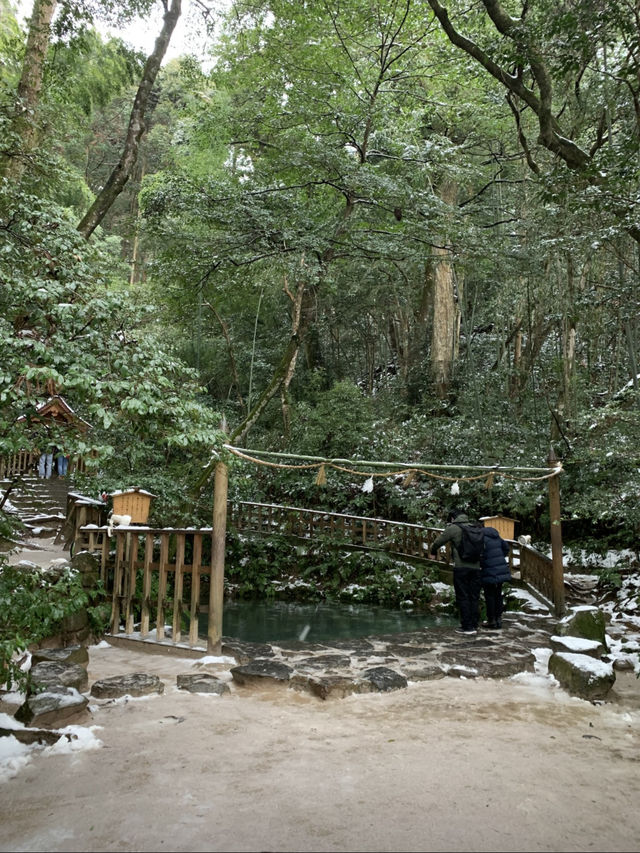 願いを叶える旅：玉作湯神社で心と体を癒すひととき
