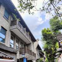 【成都】寬窄巷子：特色舊建築、小食攤檔、漢服遊客，拍照品嚐街頭小色