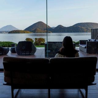 Enjoy a Relaxing View of Lake Toya