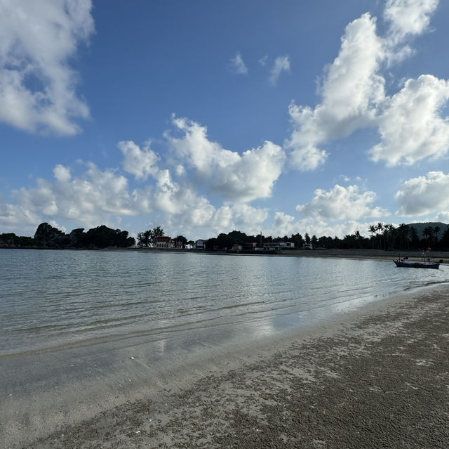 อ่าวบ่อทองหลาง [Bo Thong Lang Bay] 🏝️🏔️