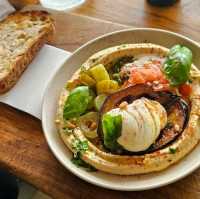the best Isarelli Cafe in Elizabeth Bay