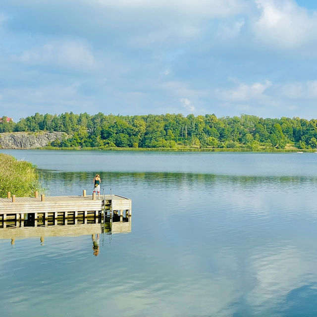 A city where urban charm meets nature seamlessly 🇸🇪 