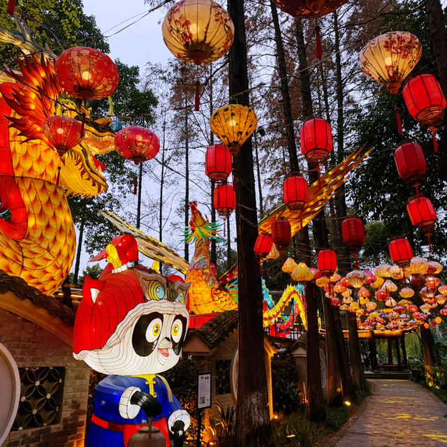🍵 Tea Lover's Paradise: Discover Heming Tea House in Chengdu