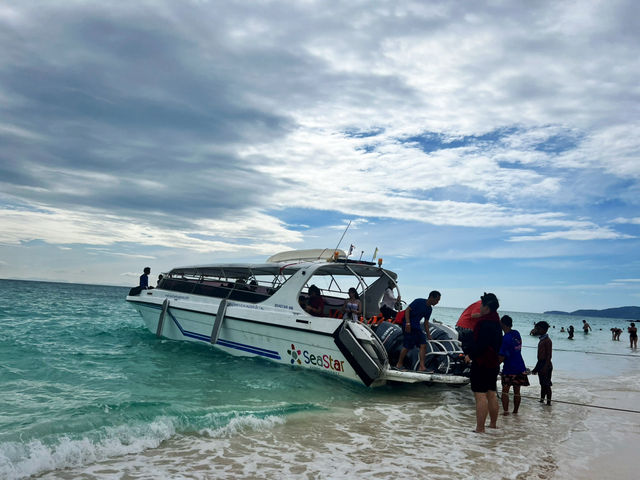 เกาะไม้ไผ่ Bamboo Island Krabi