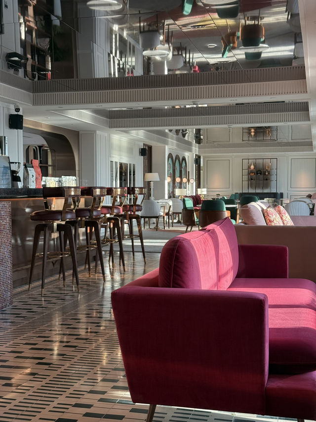 Luxury afternoon tea experience at iL Salone