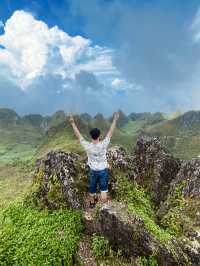 ⛰️💚 Cebu is not just beaches! Scenic Osmeña Peak 