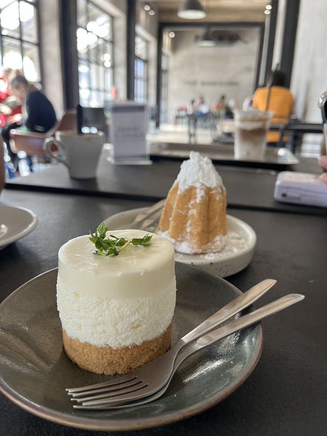 The Baristro at Train Station : Chiang Mai