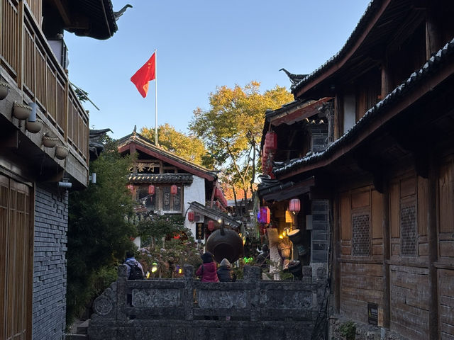 Dressing Up in Tibetan Costumes in Dali – A Fun & Budget-Friendly Experience! 🏔📸✨ Dressing Up in Tibetan Costumes in Dali – A Fun & Budget-Friendly Experience! 🏔📸✨