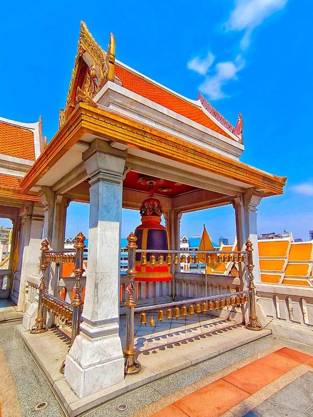 พระทองคำ วัดไตรมิตร