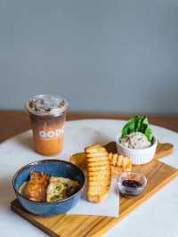 คาเฟ่สไตล์ร้านโกปี้ภูเก็ต 