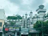 Hyderabad’s Chaotic Charm on Wheels