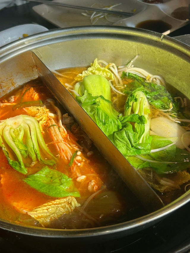 호불호 없는 샤브샤브 레스토랑! 데이트로 무난한 깔끔한 식당✨