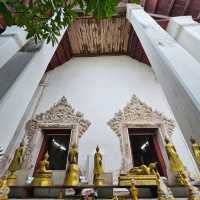 วัดแสงสิริธรรม
