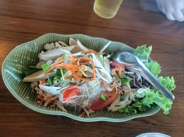 จาวนาคาเฟ่