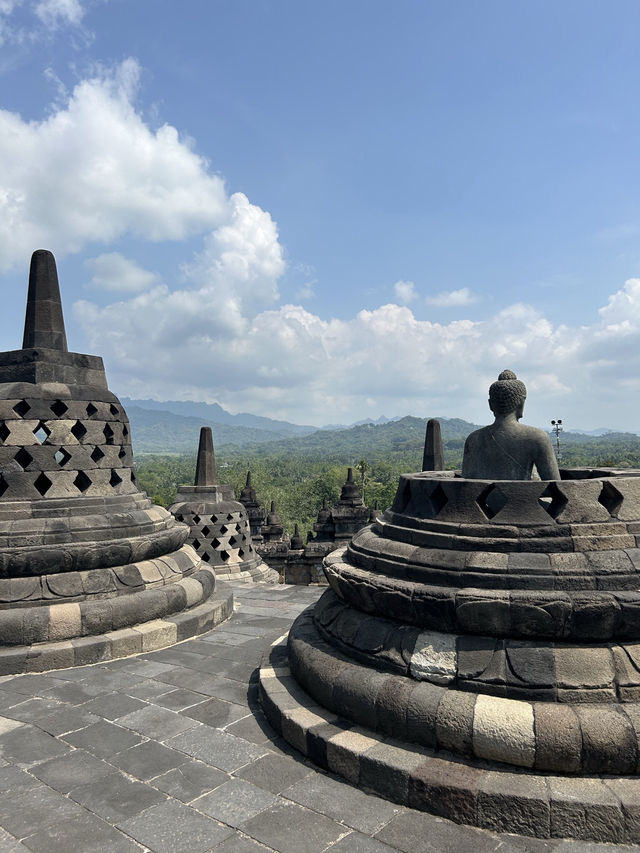 【ジョグジャカルタ】ボロブドゥール寺院の見どころ6選