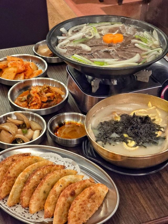 灣仔地道過江龍韓式火鍋