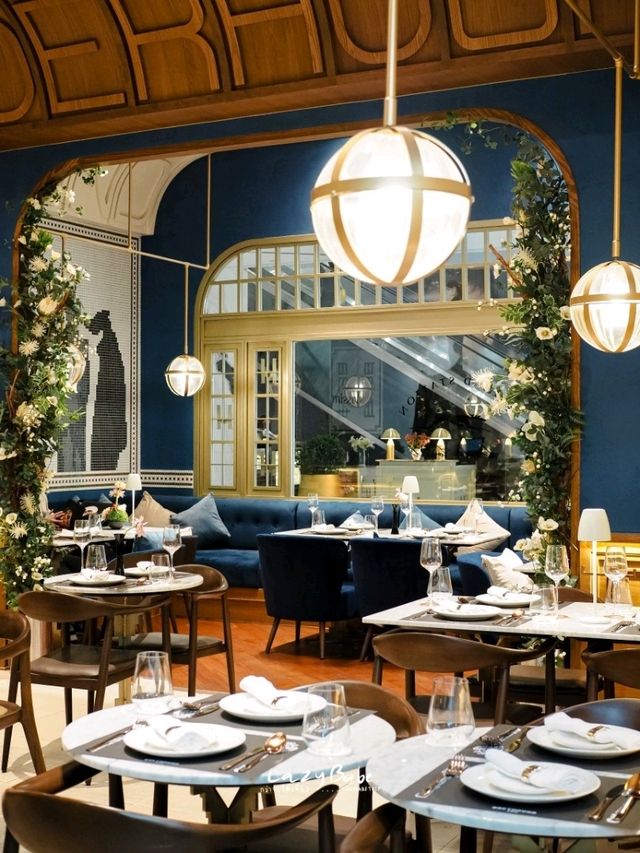 Underhound (Greyhound Café) อร่อยมาก อยากให้แมส