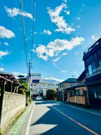 【日本山梨】河口湖站：河口湖站：交通樞紐與旅遊起點的完美結合
