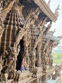 Pattaya’s Where Wood Whispers Ancient Secrets