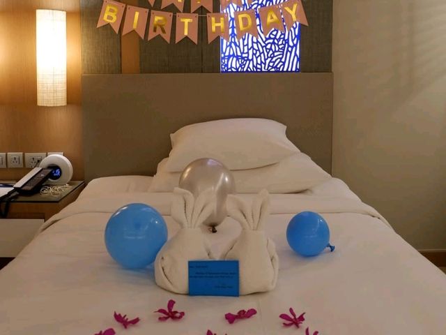 รีวิวโรงแรม Renaissance Pattya