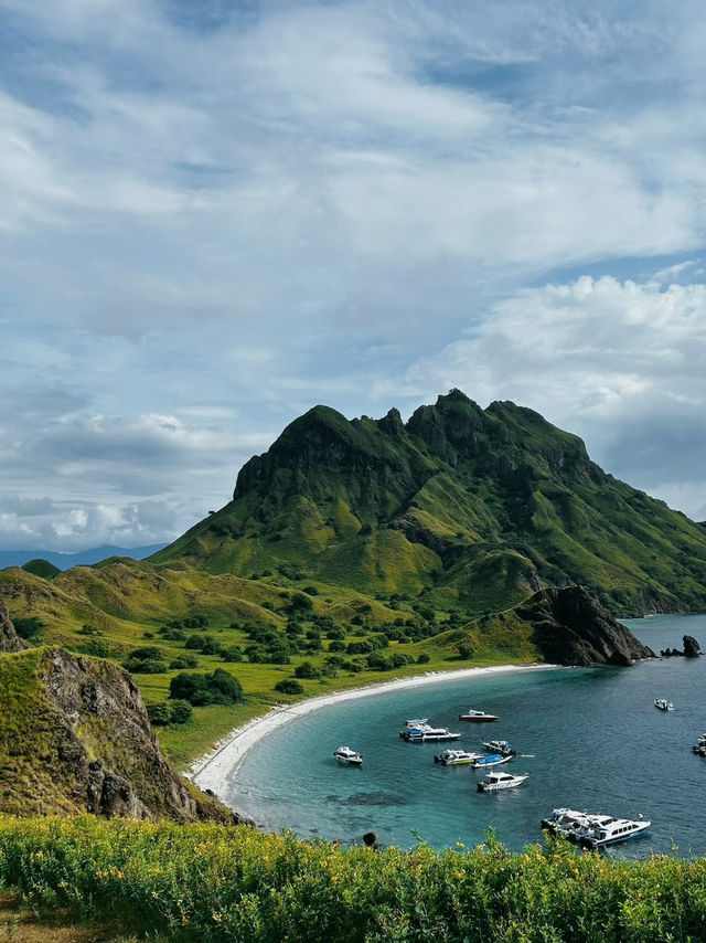 Zelda like landscapes in Labuan Bajo