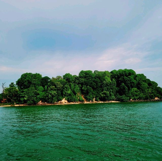 Exploring Singapore's Waters