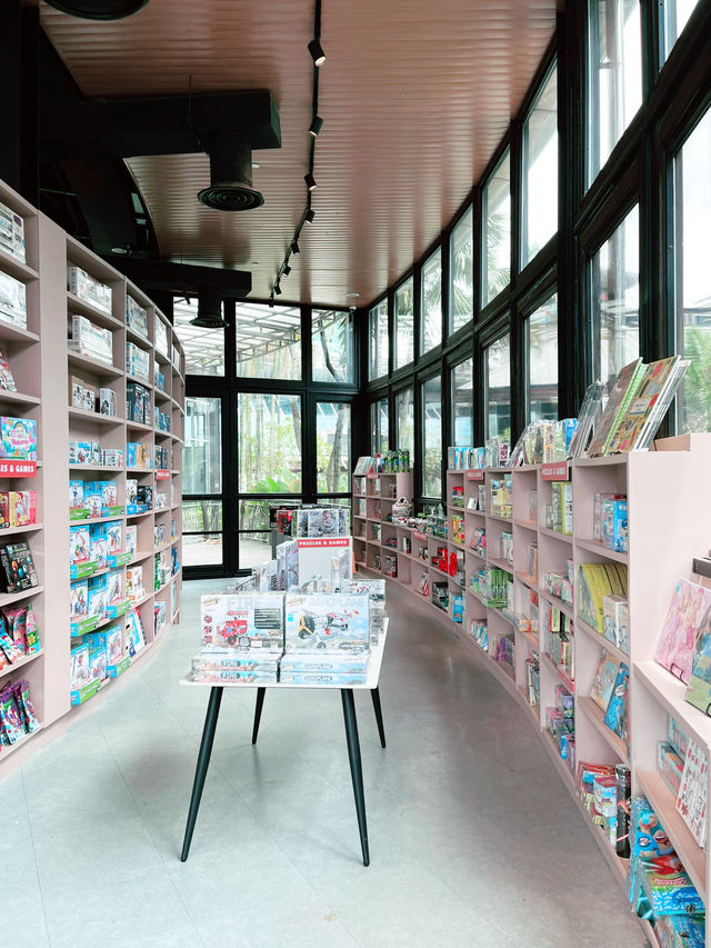 BookXcess Kuala Lumpur: Pioneering Sustainable Book Retailing