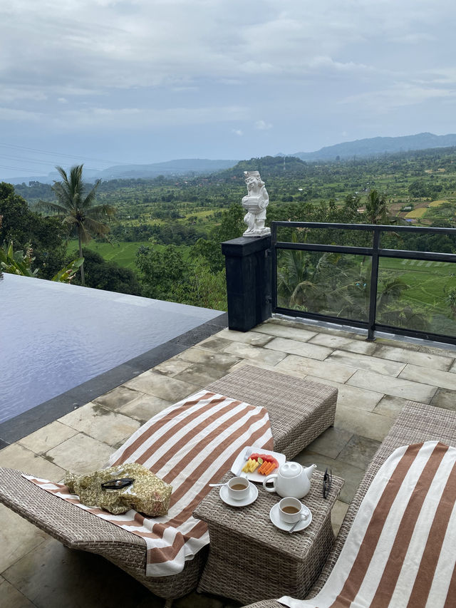 【インドネシア🇮🇩バリ島】絶景カランガセムのホテル