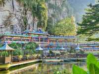 🦚 Monkeys, Murugan & Marble Steps: My Morning at Batu Caves🛕🌄