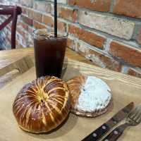 【🇰🇷：東大門】朝から営業！クロワッサンベーグル🥯