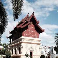 วัดพระสิงห์ วรมหาวิหาร – สักการะพระคู่บ้านคู่เมือง