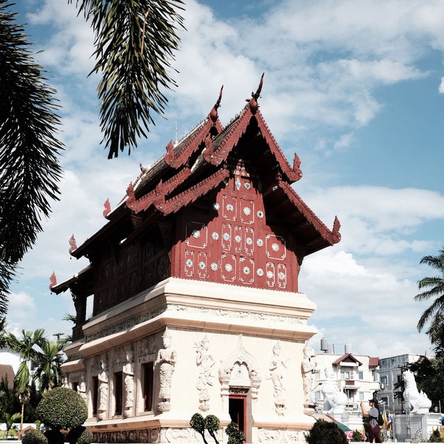 วัดพระสิงห์ วรมหาวิหาร – สักการะพระคู่บ้านคู่เมือง