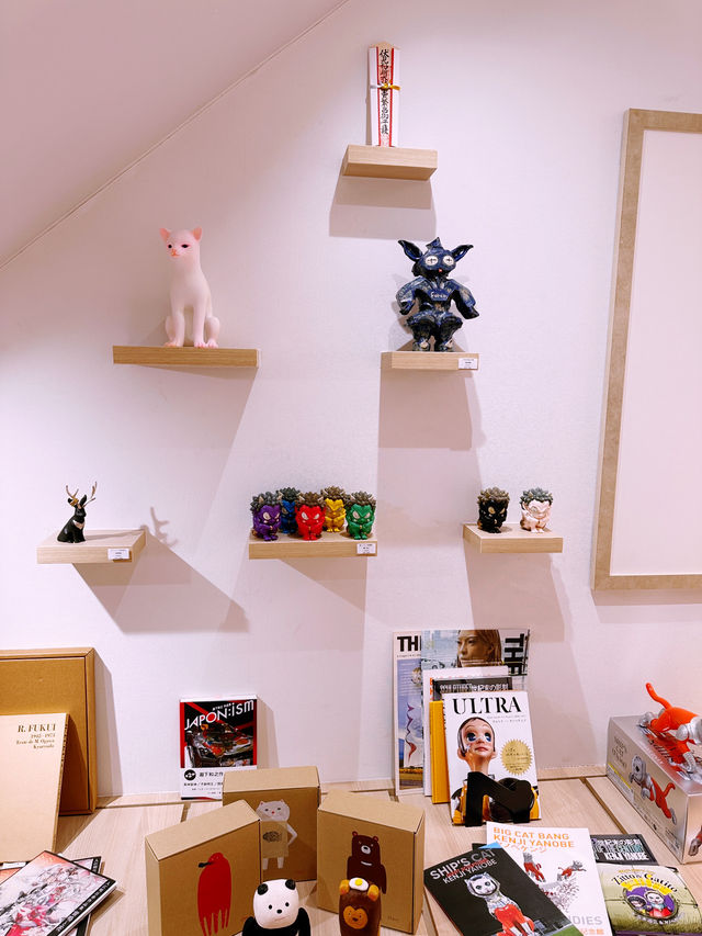 A Whimsical Escape: Saito Sho’s “Wisps in the Enchanted Garden” at 45 Tras Street