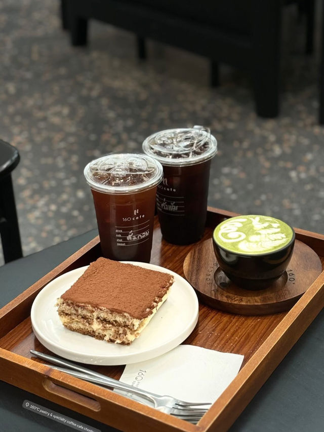 160 องศา Pastry and Specialty Coffee 