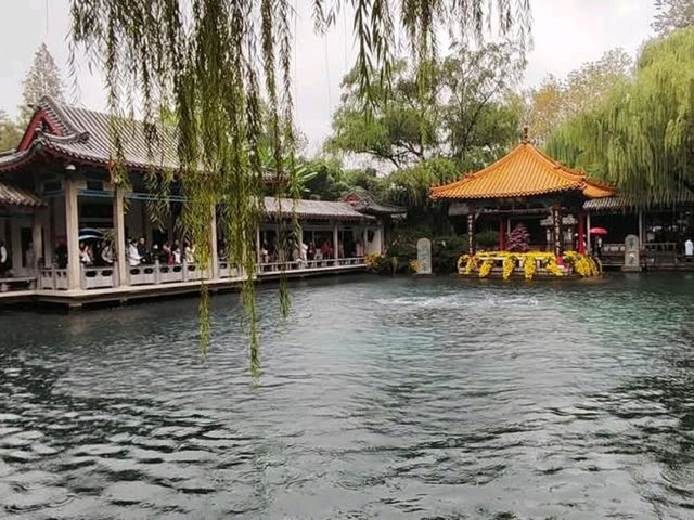 五龍潭&趵突泉探名泉