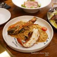 ร้านดินเนอร์สุด Cozy ย่านประดิษฐ์มนูธรรม