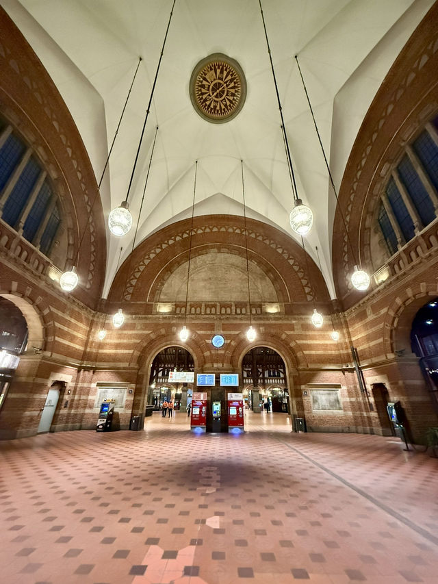 A Day Wandering Through Copenhagen – Art, Design & Bakery Vibes