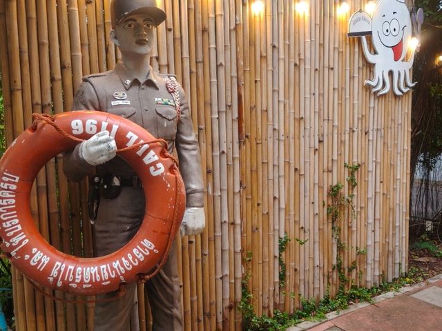 รับลม ชมเกาะ ศรีราชา