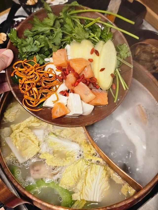 牛大人任食火鍋🔥