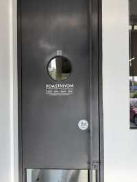 Roastniyom Coffee - ร้านกาแฟสุดฮิตสาขาพายัพ