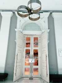 Victoria Theatre & Concert Hall: A Must-Visit Citywalk Gem in Singapore 