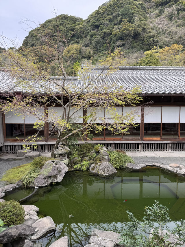 美麗的日本庭園仙巖園