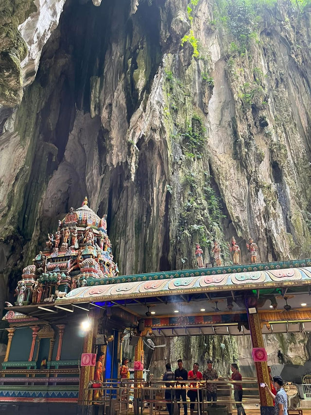 Batu Caves – Iconic and Free to Visit 