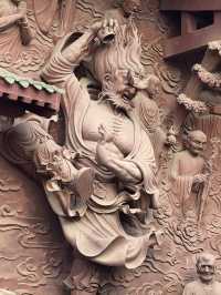 Mindblowing Buddhist sculpture art corridor in Mianyang