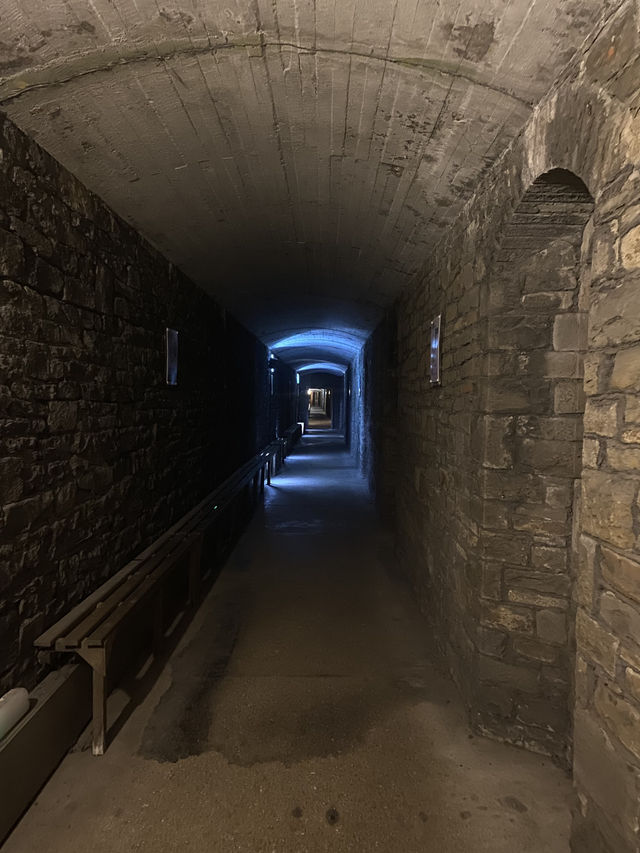 學生免費進埸😱 英國Cardiff 必去地點 歷史悠久的卡迪夫城堡🏰