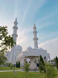 A Glimpse of Heaven on Earth – Masjid Sri Sendayan 🕌  