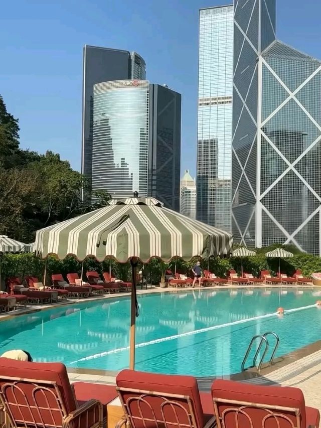 ISLAND SHANGRI-LA · WHERE THE HARBOUR BOWS TO YOUR WINDOW